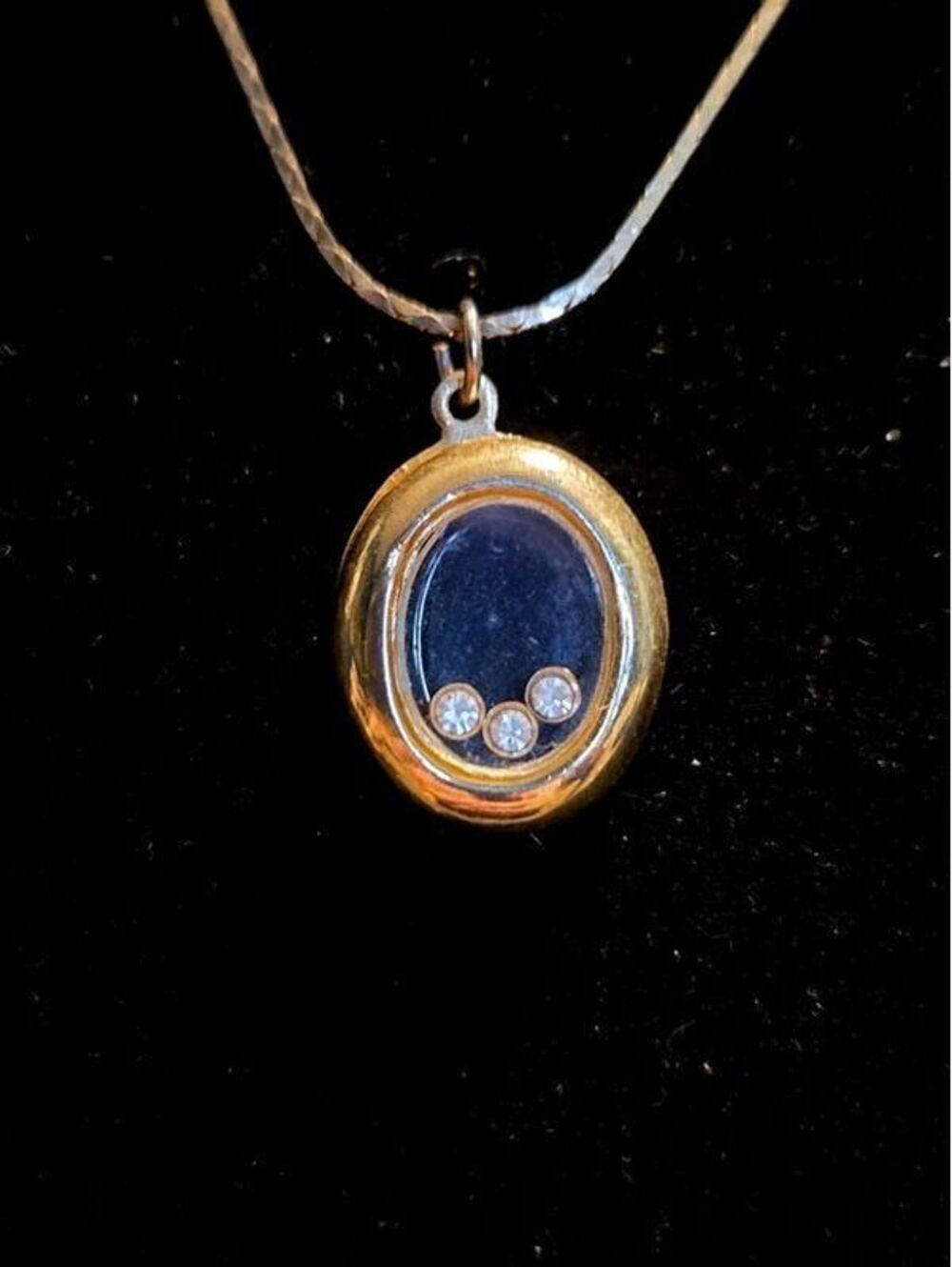 Vintage Gold Tone Floating Crystal Pendant Necklace